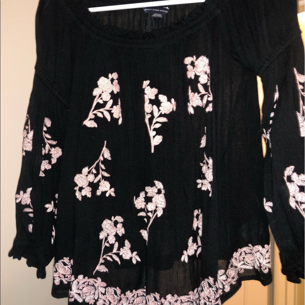 American Eagle top